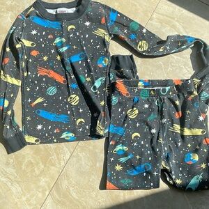 Hanna Andersson 2 piece pajama set | Outerspace